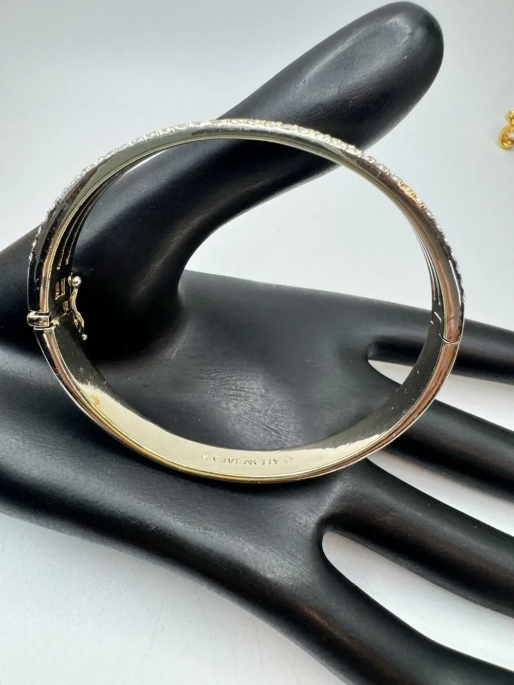Disigner Givenchy swarovski Crystal Gold Tone Bangle Bracelet Rhodium Plated